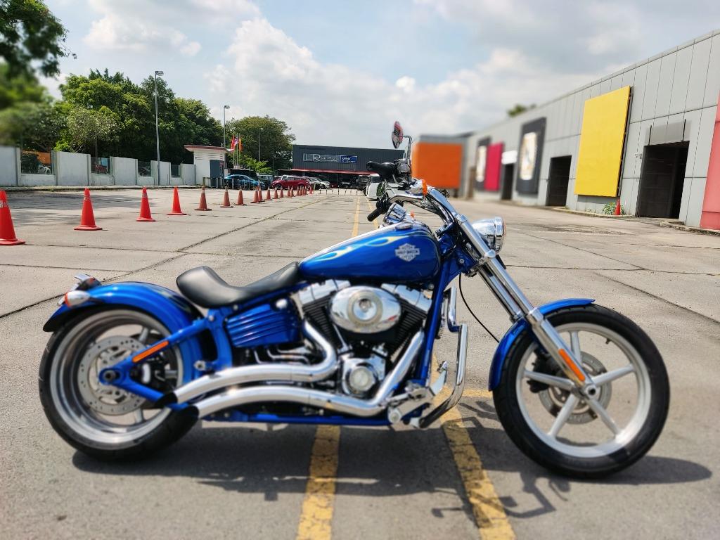 2009 harley outlet rocker c