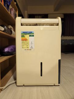 （分類：）位於 。 由 boris.sk 提交（商品編號 1166384867，圖片 1）。簡介： 。