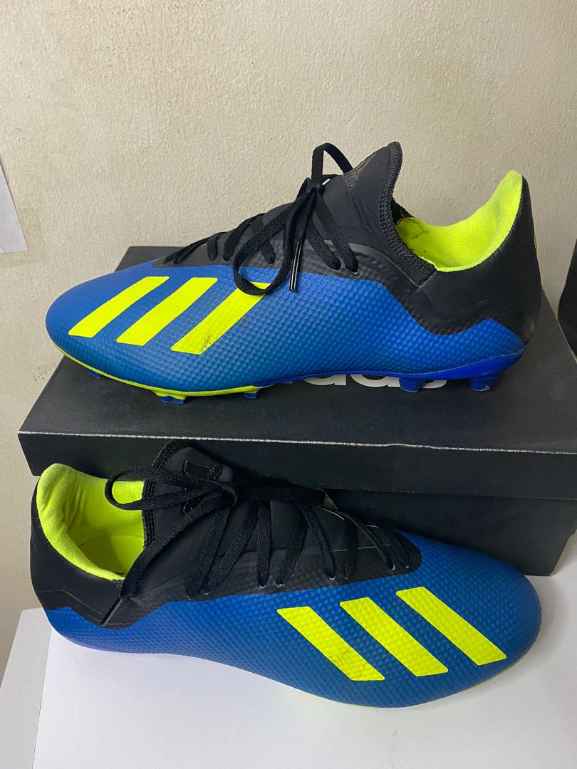 Adidas football sale boots x 18.3