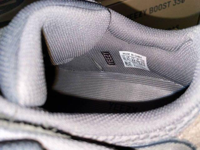 Adidas Yeezy 700 Mauve