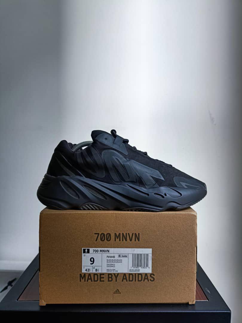 Yeezy deals 709 mnvn