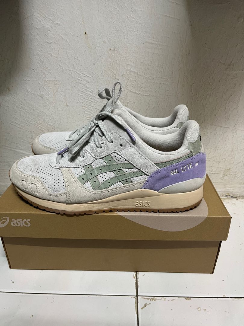 A few asics gel lyte iii top