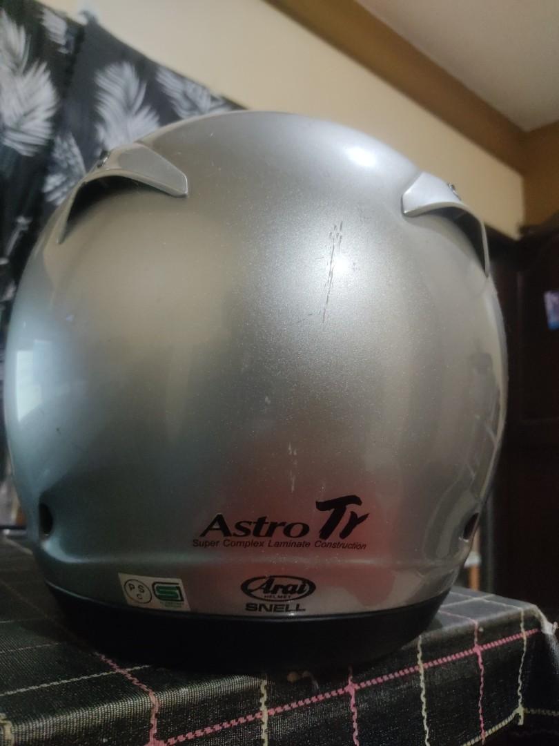 Arai helmet (Category: Helmets and other Riding Gears) located in Manila. Submitted by manarem (Listing ID 1166347536, Image 3). Description: .