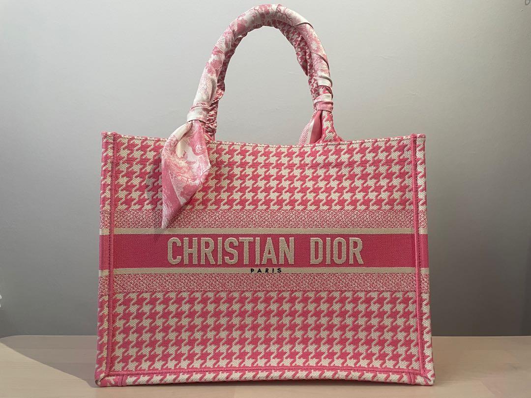 Large Dior Book Tote  Black and White Houndstooth Embroidery 42 x 35   Dior Couture UAE