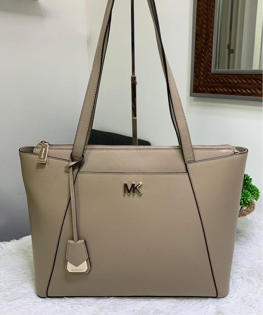 Michael michael kors maddie top medium crossgrain leather tote bag