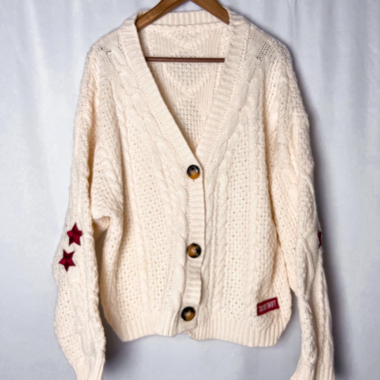 Authentic Taylor Swift Red Knit Cardigan, Women's Fashion, Coats ...