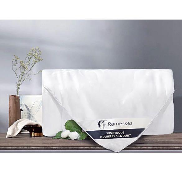 Bn Ramesses Sumptuous Mulberry Cooling Silk Quilt King Size, Furniture