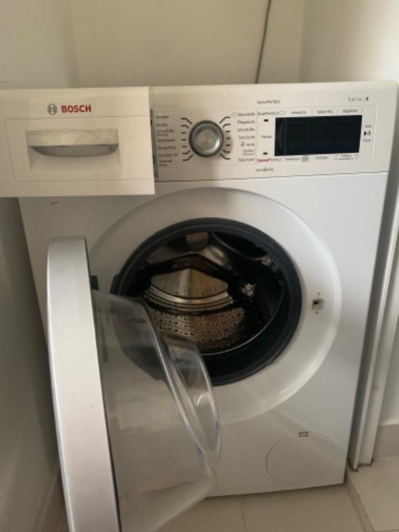 Bosch washing machine Series 8, TV & Home Appliances, Washing Machines