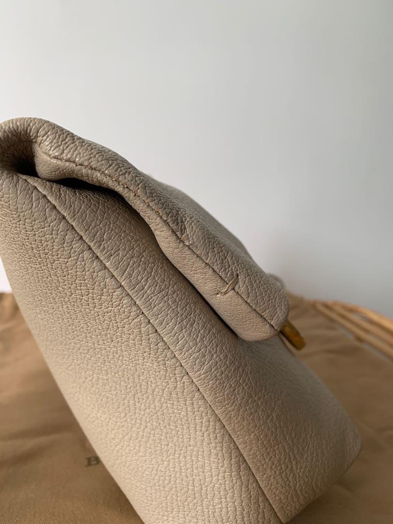 Burberry safety discount pin bag
