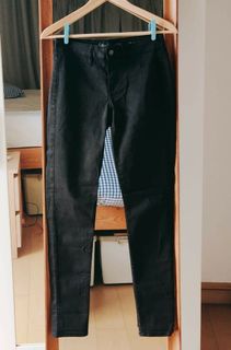 （分類：）位於 。 由 closet2nd 提交（商品編號 1166235600，圖片 1）。簡介： 。