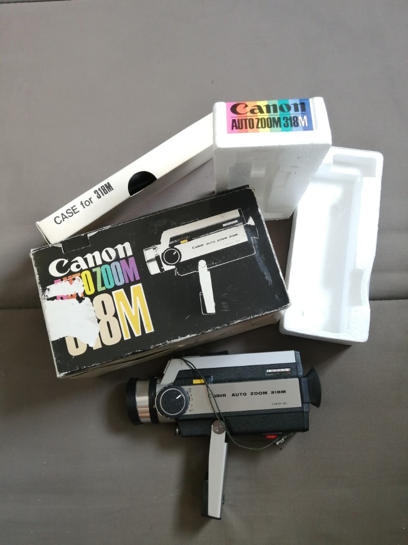 Canon Autozoom 318M Super 8mm Cine Camera (Like New), Photography