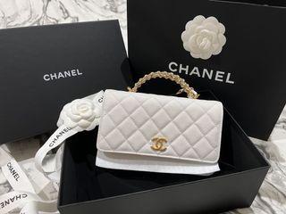Chanel 22s wallet on chain white color