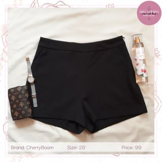 (Category: ) located in . Submitted by SuseApparel (Listing ID 1166267427, Image 1). Description: .
