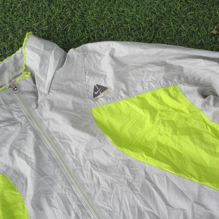 Classic Nike ACG Jacket Grey Green Neon 