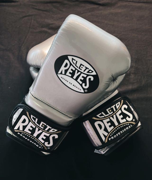 Cleto Reyes Training Gloves with Hook and Loop Closure, Sports