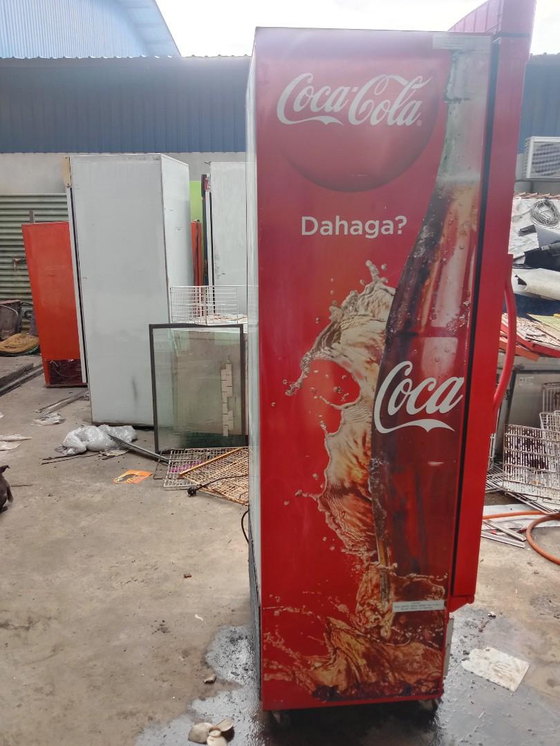 Coca cola full size chiller, TV & Home Appliances, Kitchen Appliances