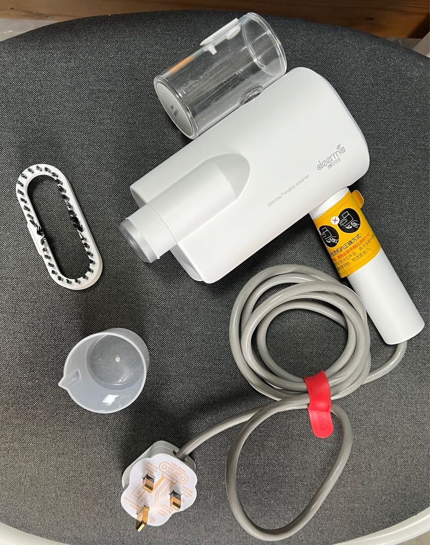 portable steam ironing machine