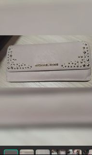 (Kategori: ) berada di . Dikirim oleh stuffeee (ID iklan 1166420390, Gambar 1). Deskripsi: .