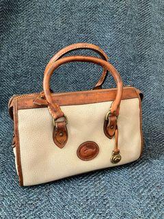 Dooney & Bourke