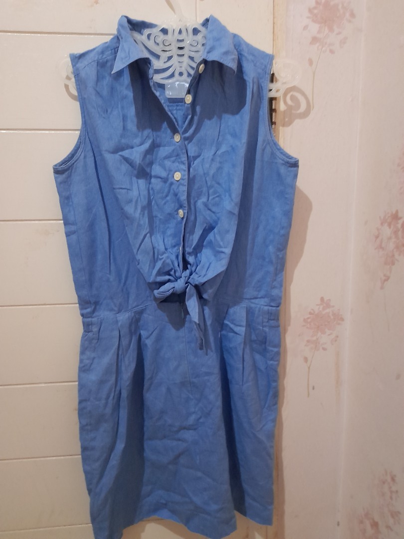 Dress warna biru jeans santai