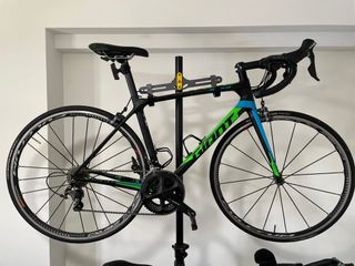 (Category: ) located in . Submitted by nike_55 (Listing ID 1166253899, Image 1). Description: .