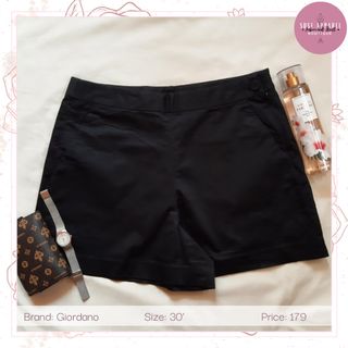 (Category: ) located in . Submitted by SuseApparel (Listing ID 1166254943, Image 1). Description: .
