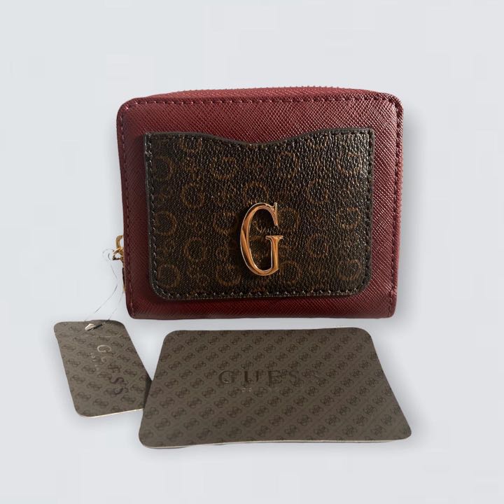 GUESS WALLET, Women's Fashion, Bags & Wallets, Wallets & Card holders on Carousell