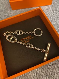（分類：）位於 。 由 luxury__shopper 提交（商品編號 1166242659，圖片 1）。簡介： 。