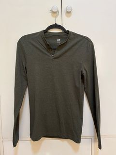 (Category: ) located in . Submitted by basicapparel24 (Listing ID 1166281237, Image 1). Description: .