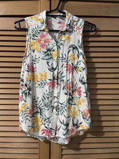 H&M Tropical Floral Sleeveless Top