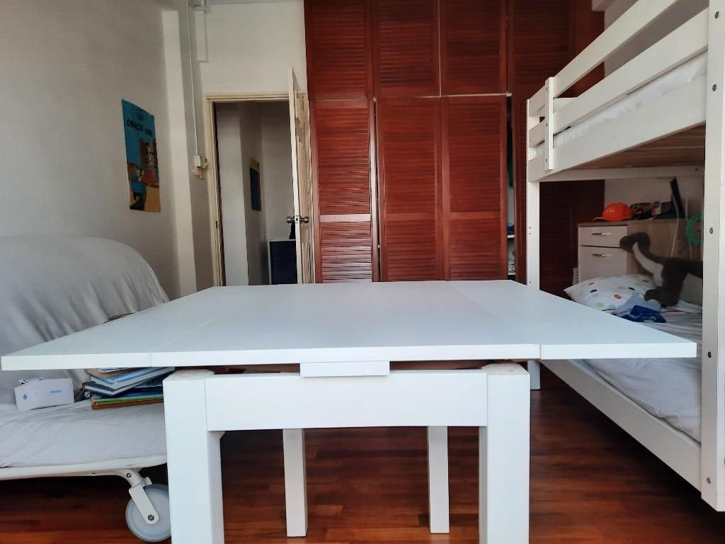 Extendable study table on sale ikea