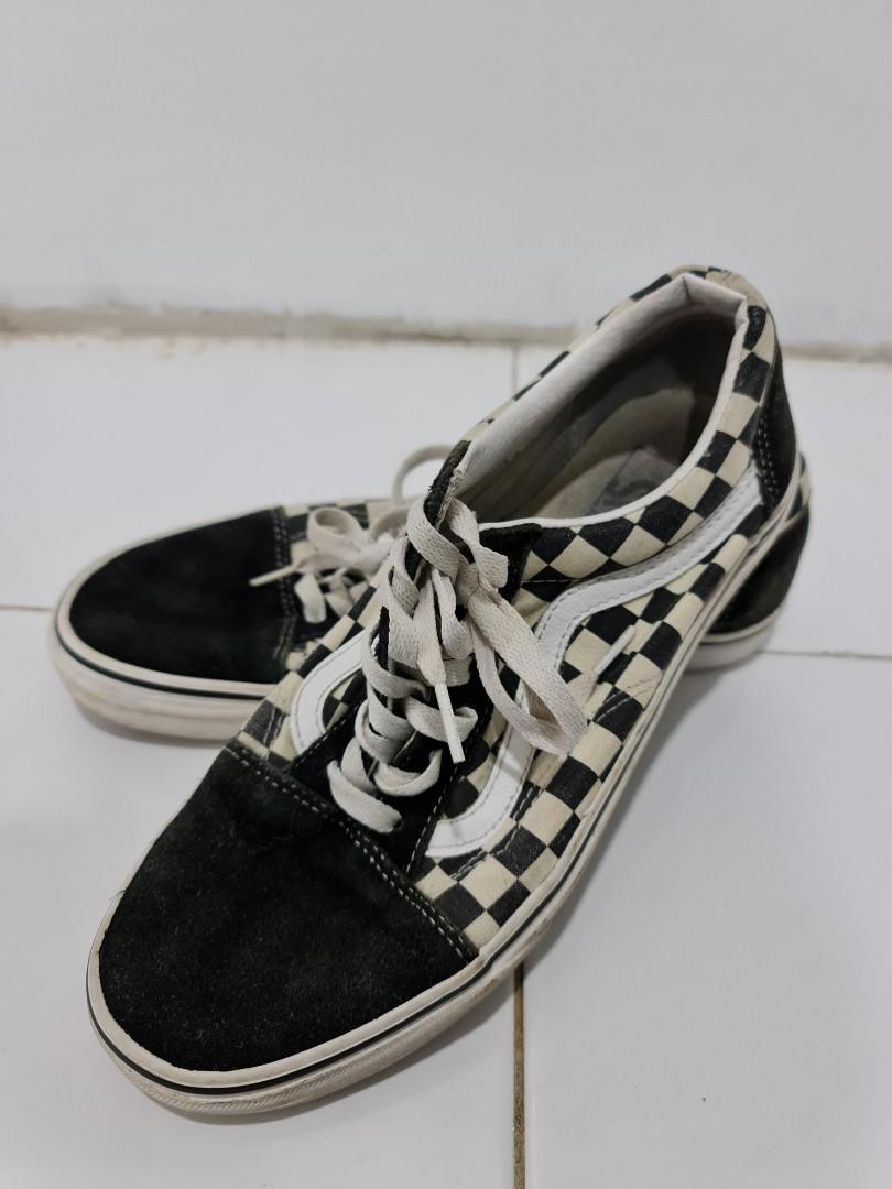 Kasut vans online hotsell