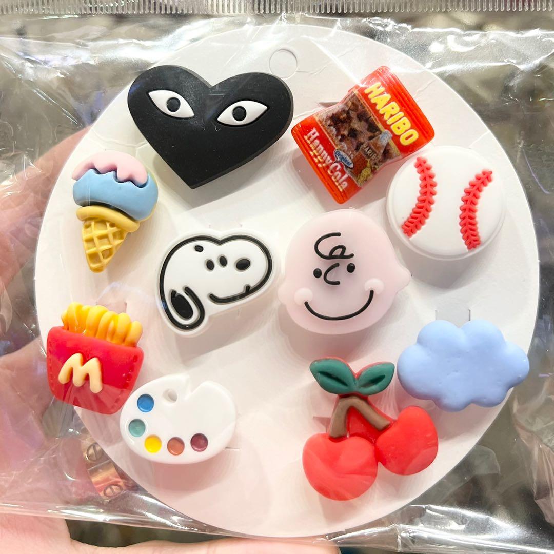 [KOREA DIRECT] KOREAN CUTE CROCS JIBBITZ SET, Men's Fashion, Footwear