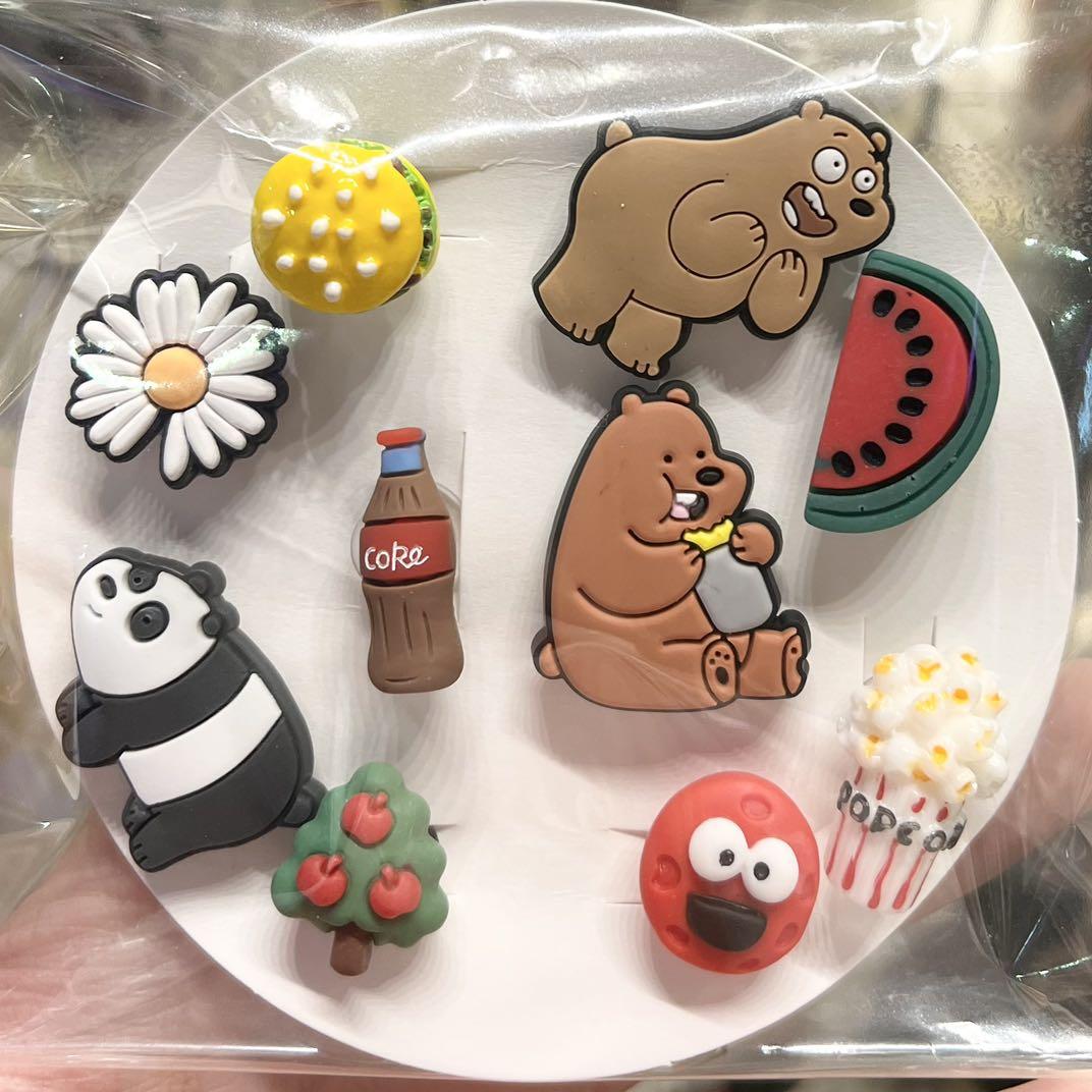 [KOREA DIRECT] KOREAN CUTE CROCS JIBBITZ SET, Men's Fashion, Footwear