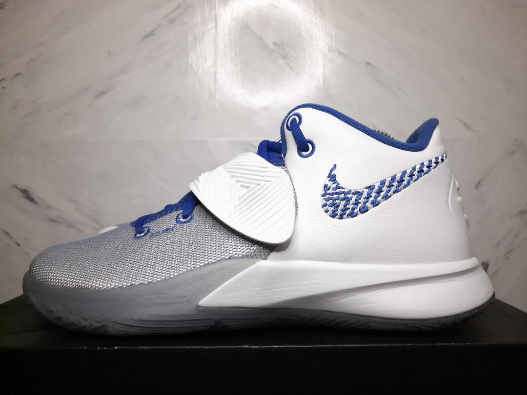 kyrie flytrap 3 white varsity royal