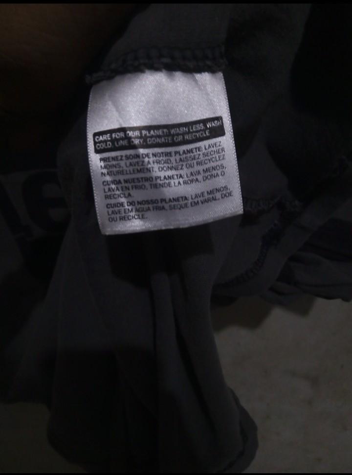 Levis Ringer Tee, Fesyen Pria, Pakaian 