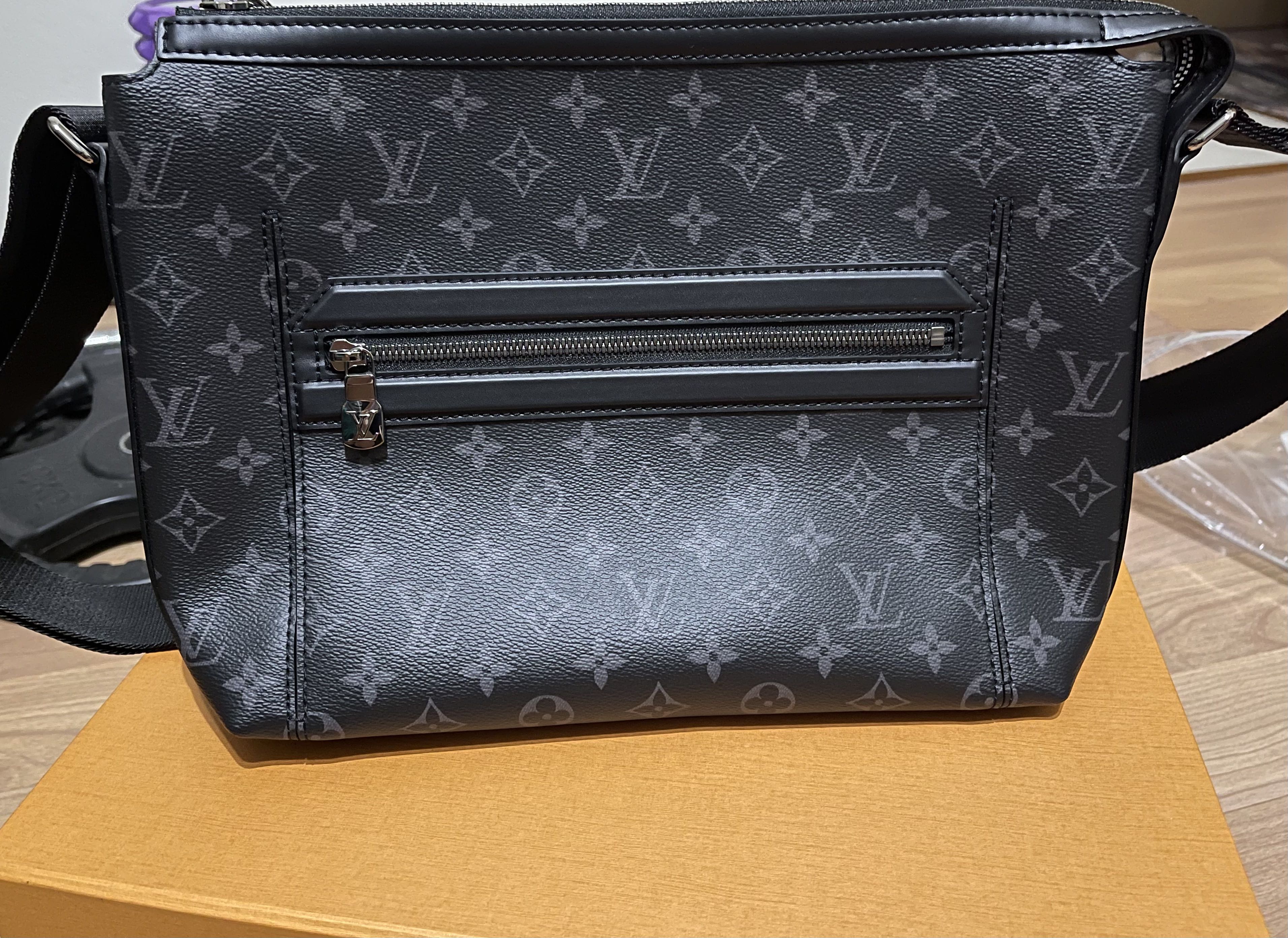 Louis Vuitton Odyssey Messenger PM, Men's Fashion, Bags, Sling Bags on ...