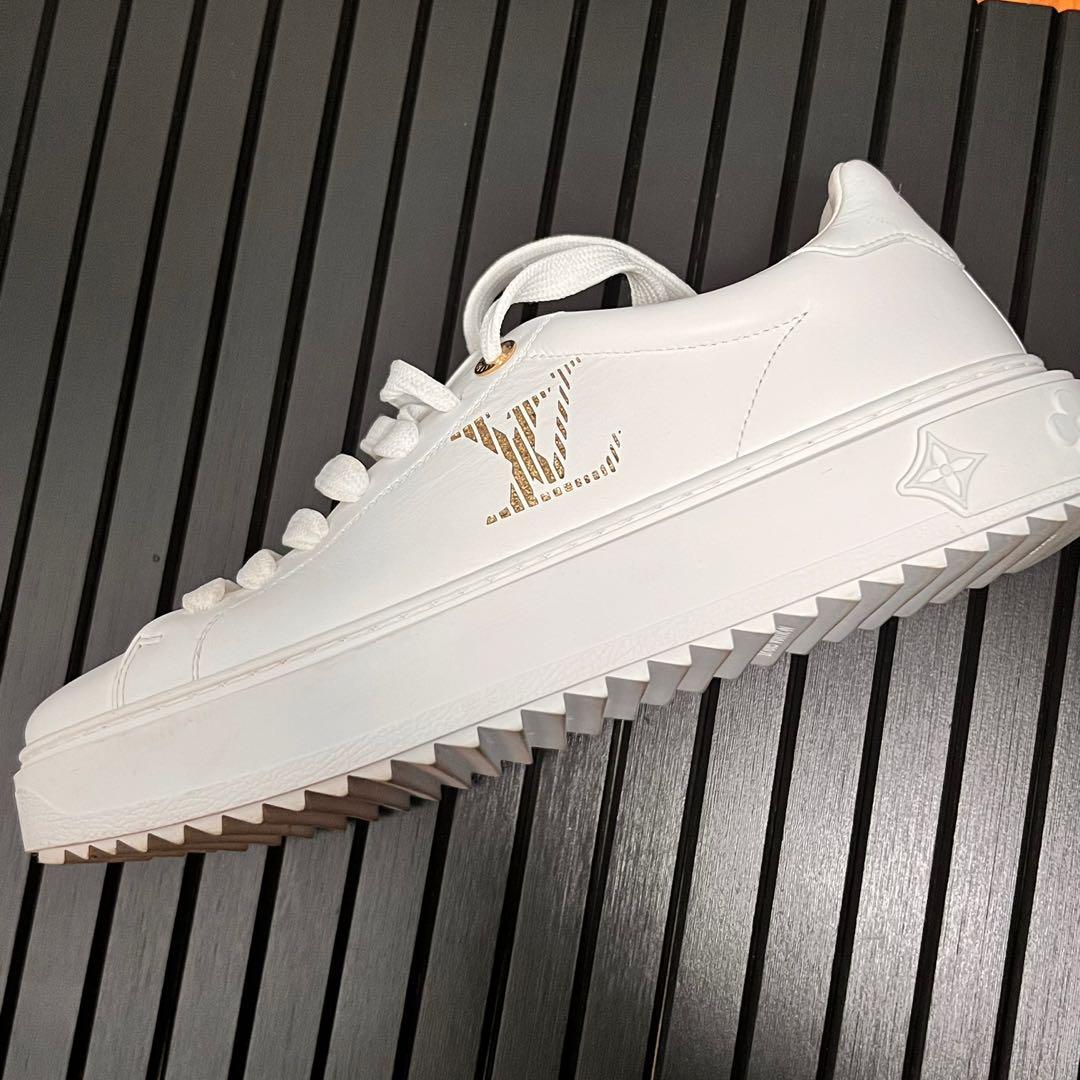 Louis Vuitton - Authenticated Time Out Trainer - Leather White for Women, Very Good Condition