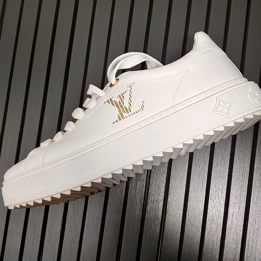 Louis Vuitton Time Out Sneaker IVORY. Size 38.0