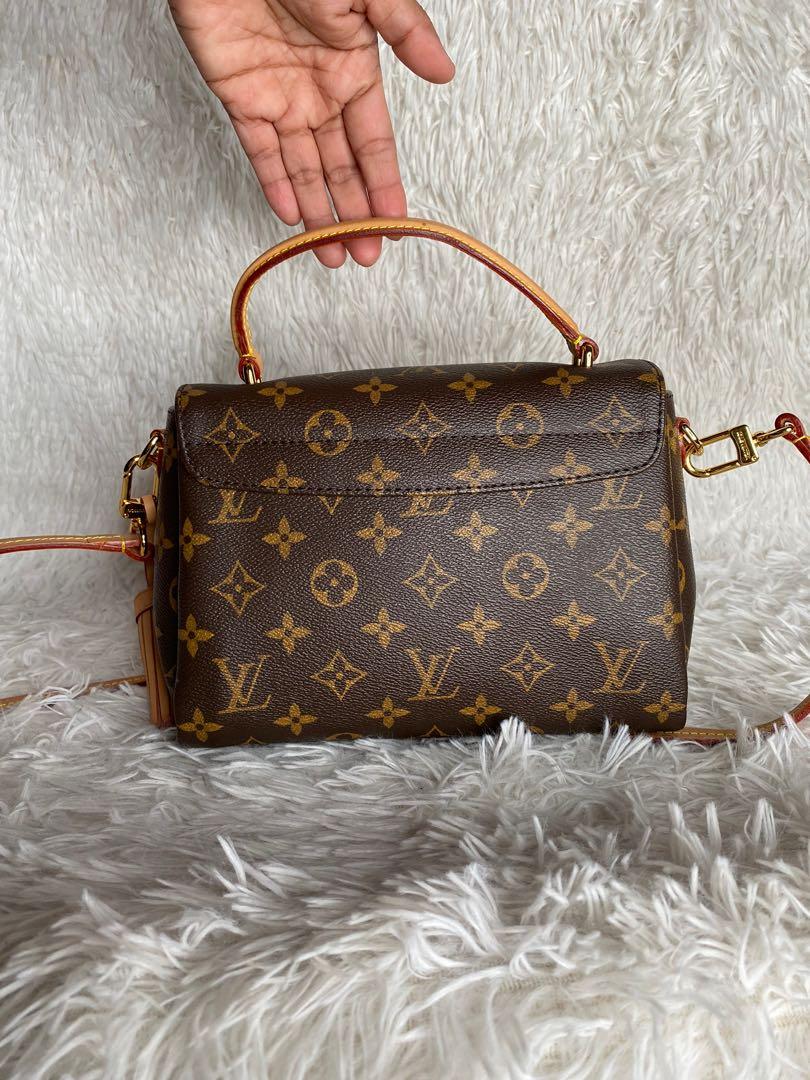 LV Croisette Monogram With code Like new 2400 addsf