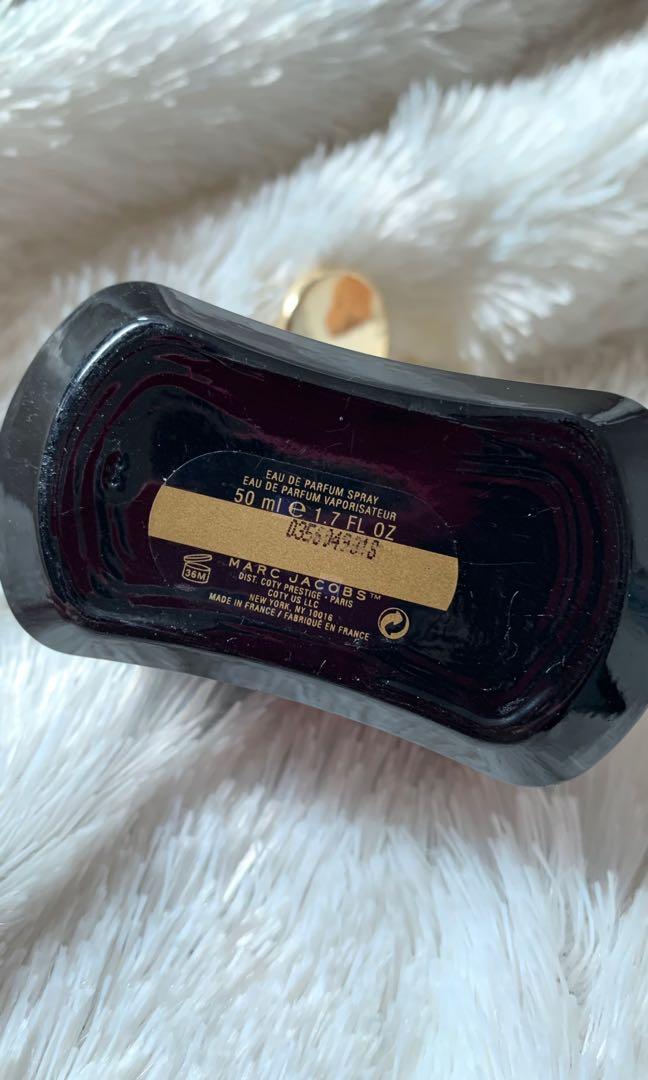 marc jacobs daisy black 50ml