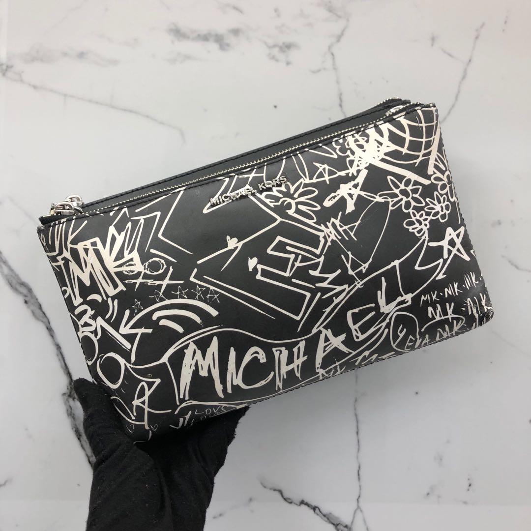 Adele graffiti hot sale leather crossbody
