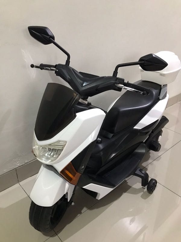 Motor Aki NMAX, Bayi & Anak, Lainnya di Carousell