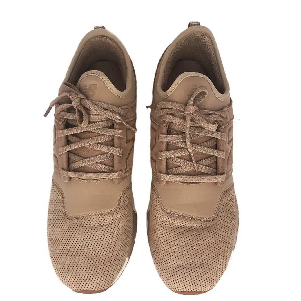 New balance 247 Sneakers Fesyen Pria Sepatu Sneakers di Carousell