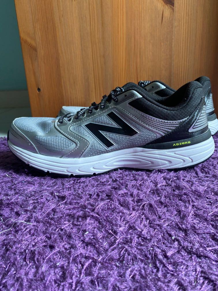 New Balance running shoes, Men's Fashion, Footwear, on Carousell