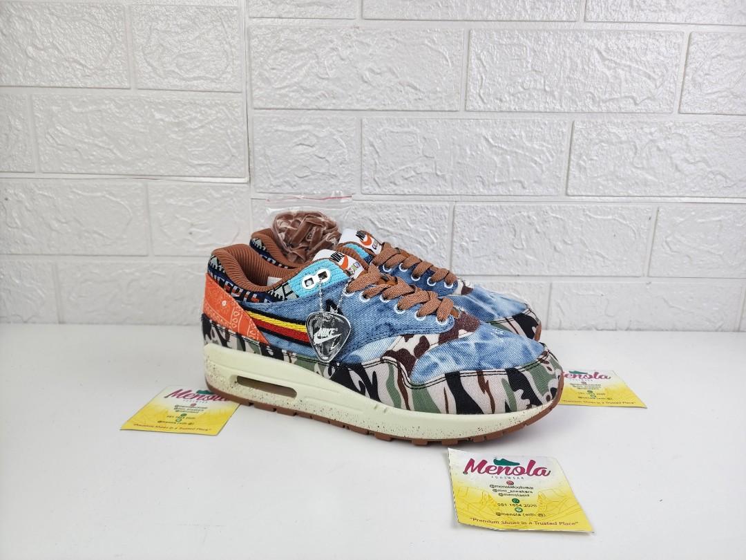 nike air max plus se throwback future