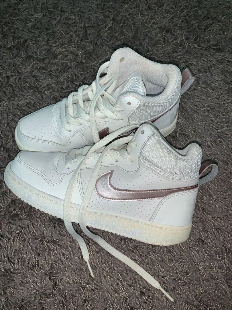 Nike Court Borough Mid Sneakers