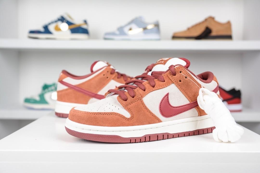 Dark russet nike sb on sale