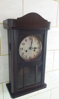 Pendulum clock     (   germany  )