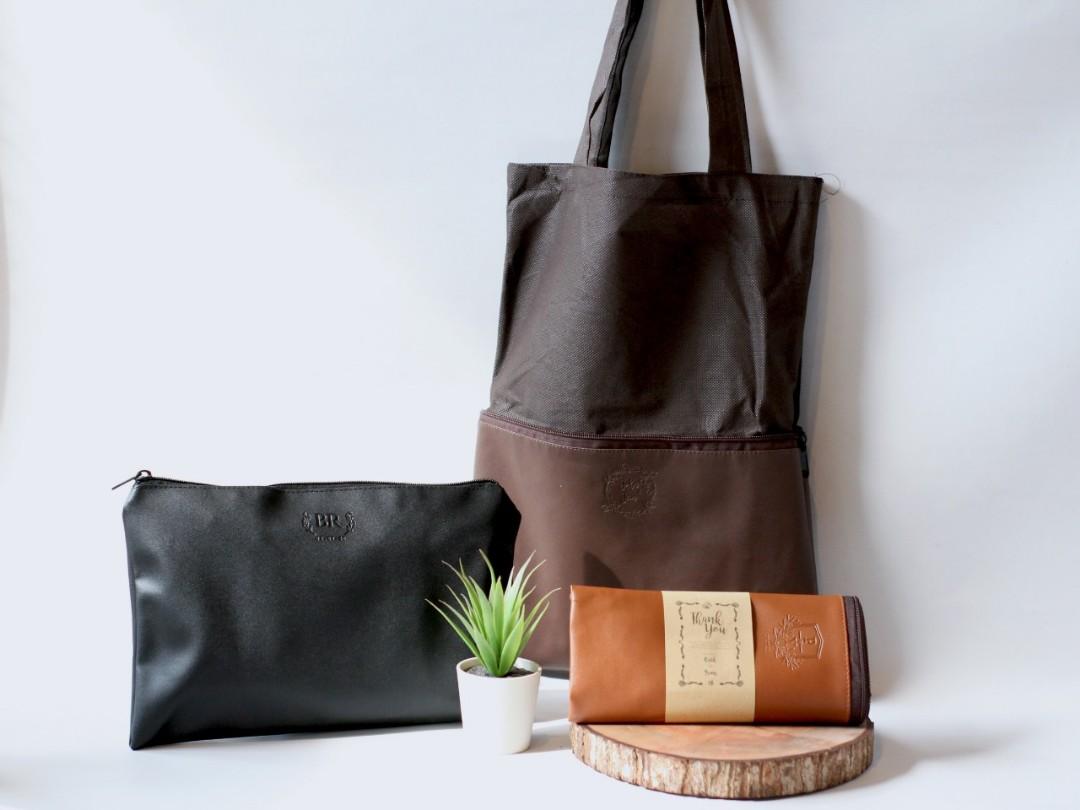 Pouch for on sale tote bag